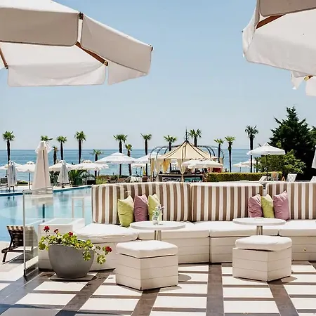 Sandy Bay 4* النايت