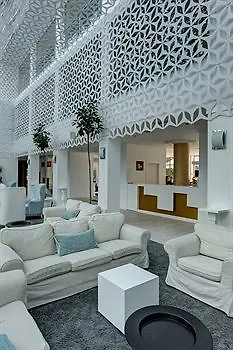 Hotel Sandy Bay Elenite