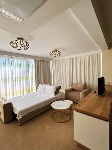 Hotel Sandy Bay Elenite